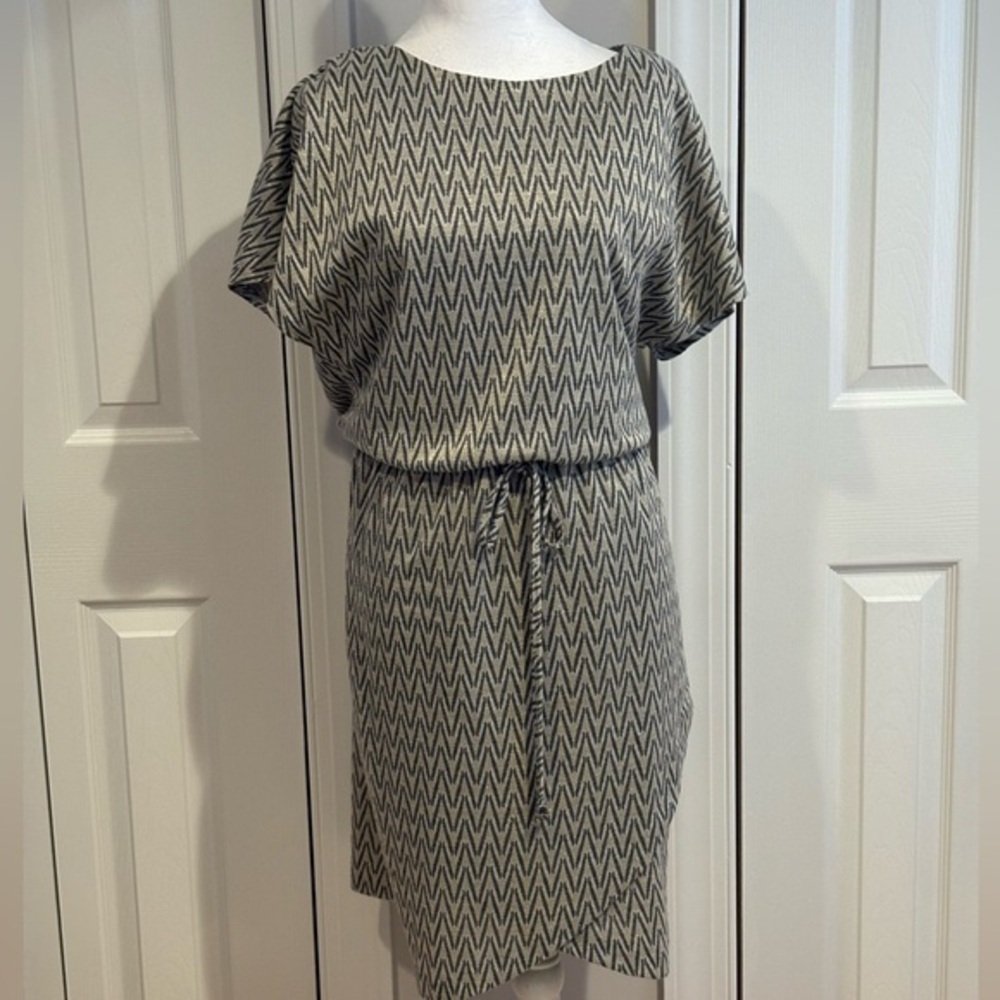 Roz & Ali Gray with gold Sheath Midi Dress with Dolman Sleeves
